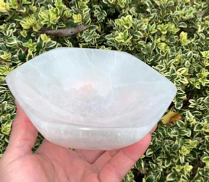 Selenite Bowl Hexagon